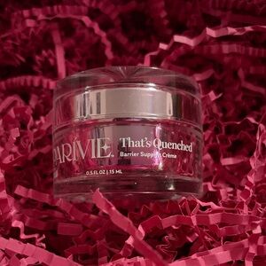 Parívie That's Quenched Barrier Support Crème sample size - 75% remaining